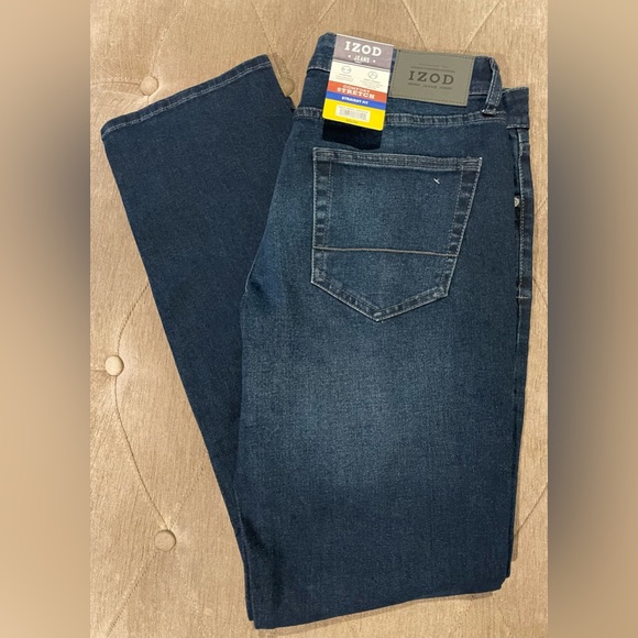 Izod Men’s Jean - Picture 5 of 8